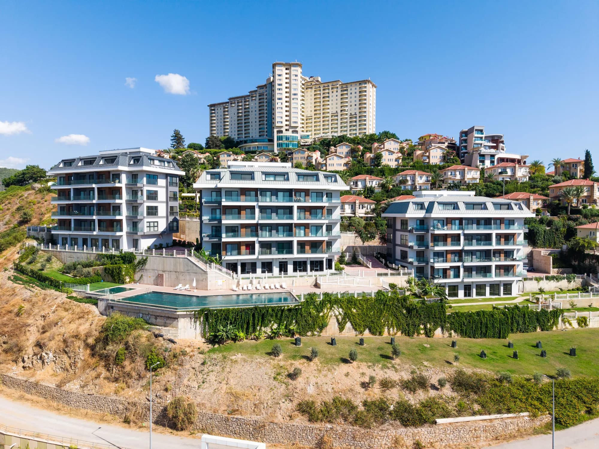 Trio Hill Residence
